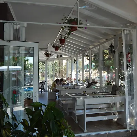 酒店 Prestige House